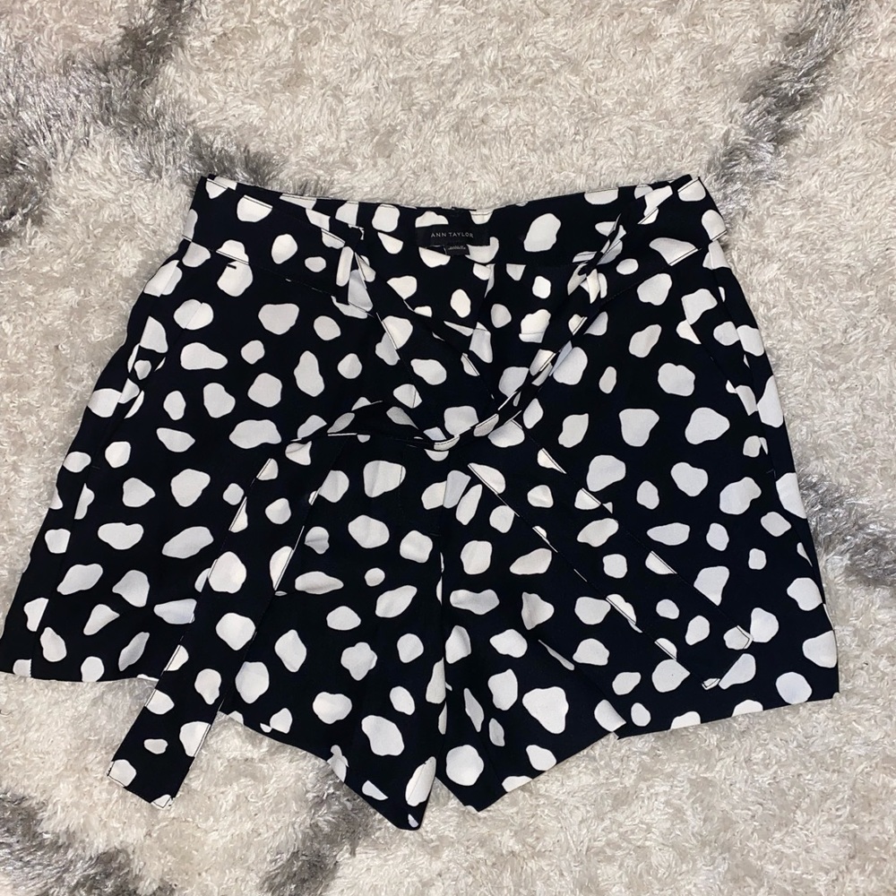 Ann Taylor summer shorts